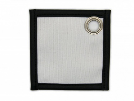 Ukázka ochranného závěsu pro práci s laserem